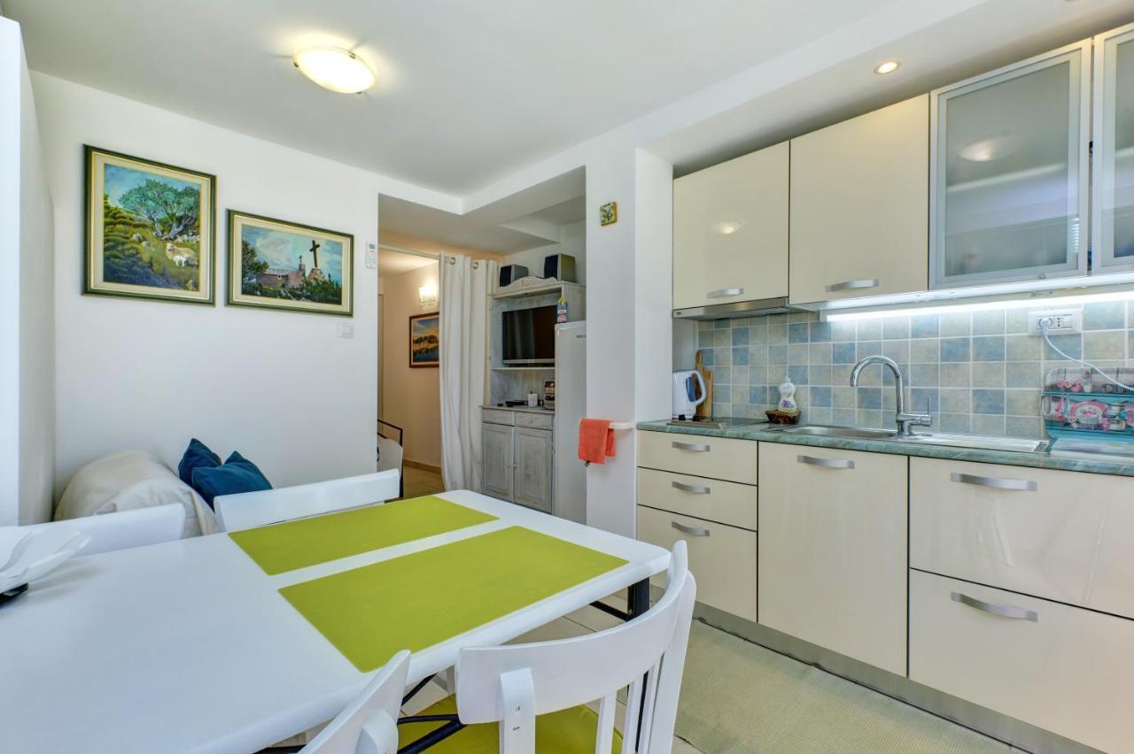 Apartment Neno Veli Lošinj Buitenkant foto